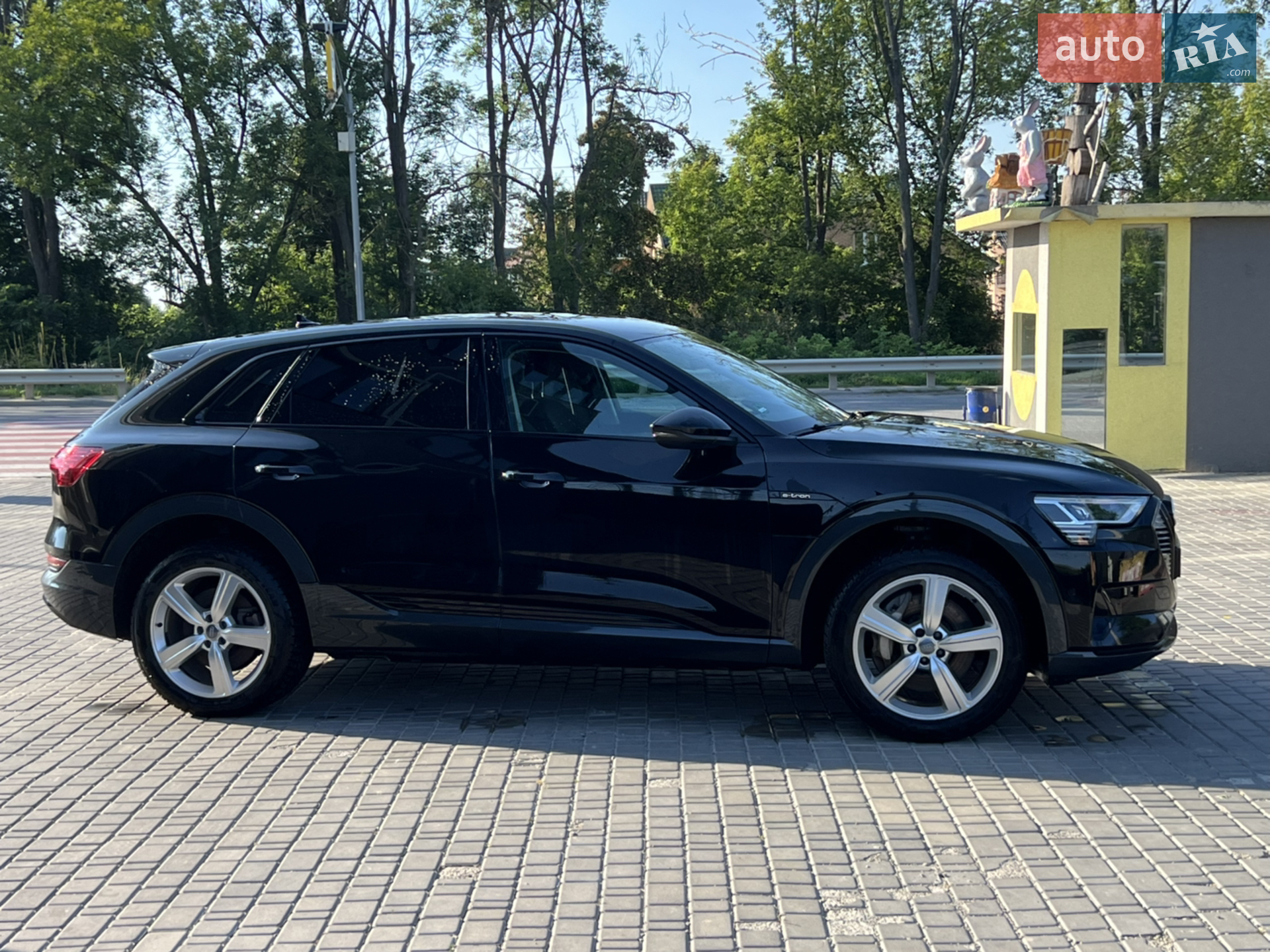 2019 Audi e-tron - мініатюра 30