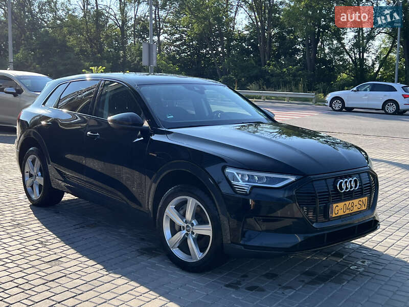 Внедорожник / Кроссовер Audi e-tron 2019 в Виннице