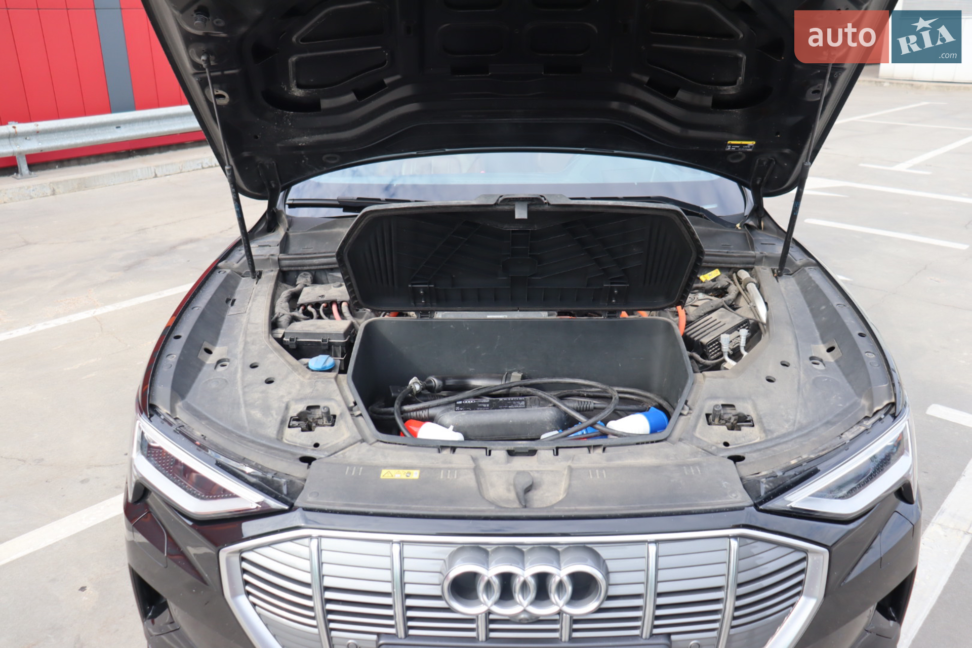 2019 Audi e-tron - мініатюра 26