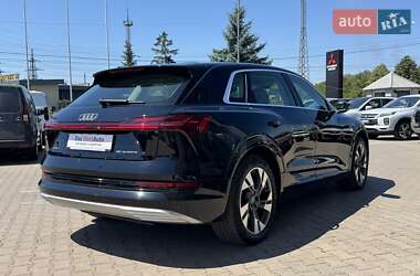 Внедорожник / Кроссовер Audi e-tron 2019 в 
