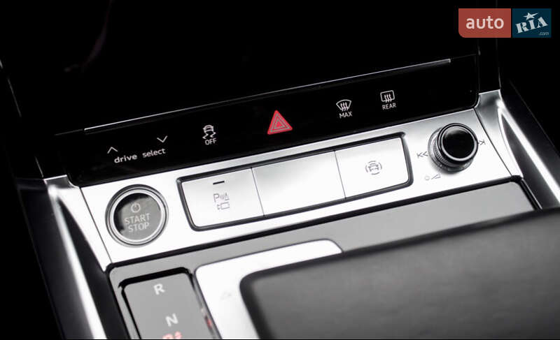 Позашляховик / Кросовер Audi e-tron 2021 в Шептицькому