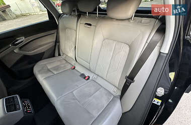 Внедорожник / Кроссовер Audi e-tron 2019 в 