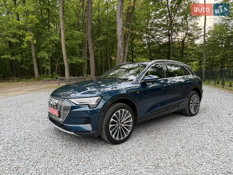Внедорожник / Кроссовер Audi e-tron 2019 в Ровно