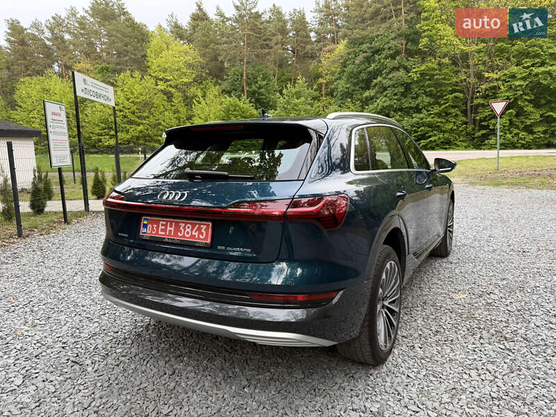 Внедорожник / Кроссовер Audi e-tron 2019 в Ровно