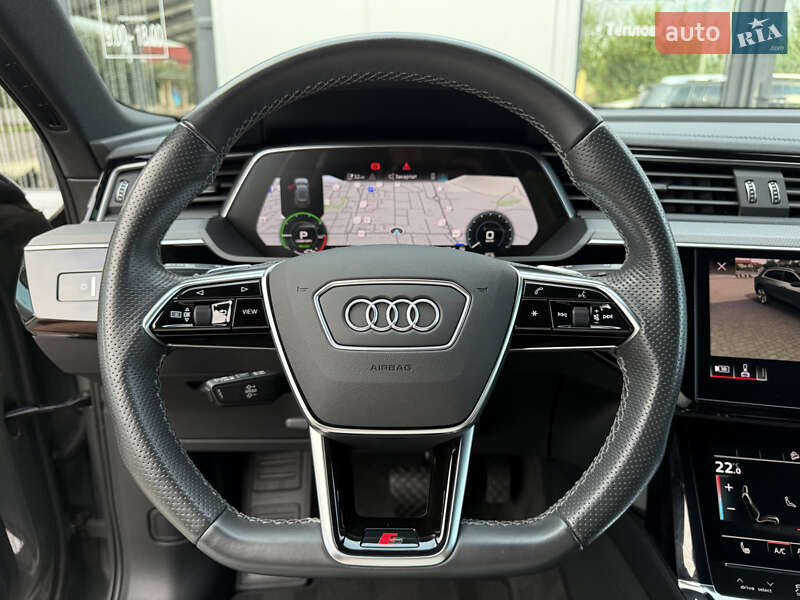 Внедорожник / Кроссовер Audi e-tron 2022 в Мукачево