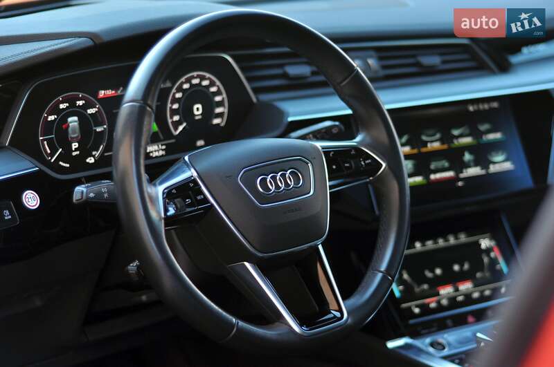 Внедорожник / Кроссовер Audi e-tron 2021 в Ковеле