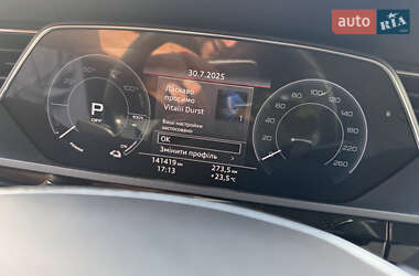 Внедорожник / Кроссовер Audi e-tron 2019 в 