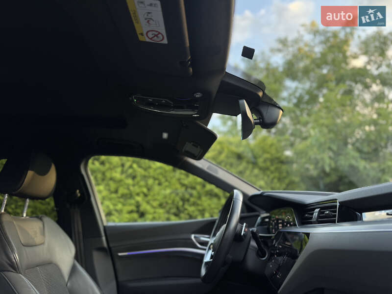 Внедорожник / Кроссовер Audi e-tron 2020 в Луцке