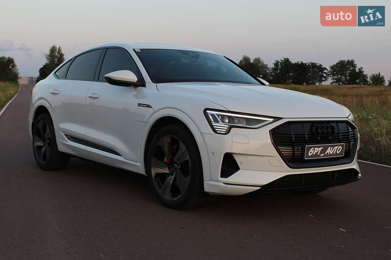 Audi e-tron 2021