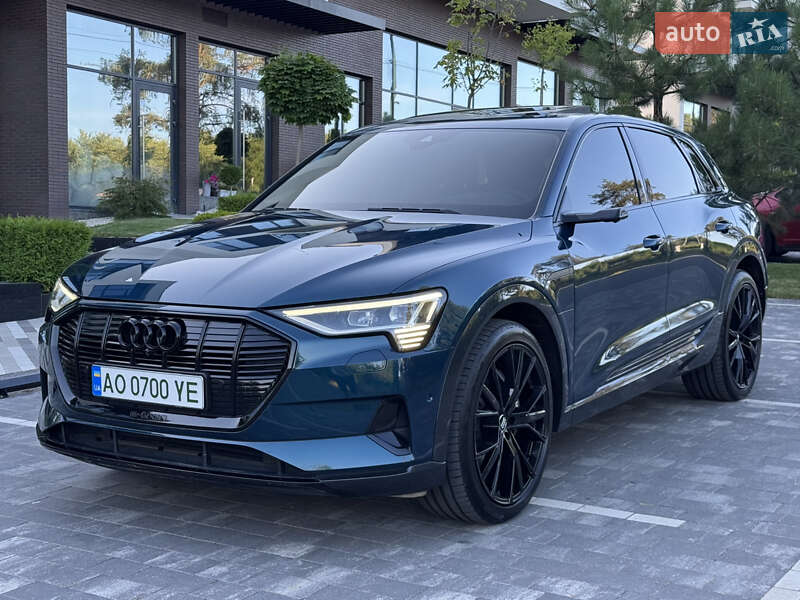 Внедорожник / Кроссовер Audi e-tron 2019 в Ужгороде