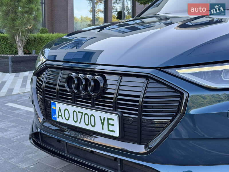 Внедорожник / Кроссовер Audi e-tron 2019 в Ужгороде