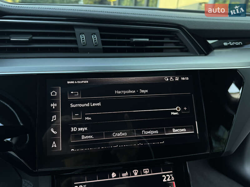 Внедорожник / Кроссовер Audi e-tron 2019 в Ужгороде