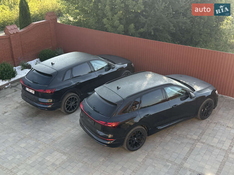 Внедорожник / Кроссовер Audi e-tron 2019 в Коломые