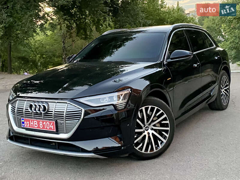 Внедорожник / Кроссовер Audi e-tron 2020 в Днепре