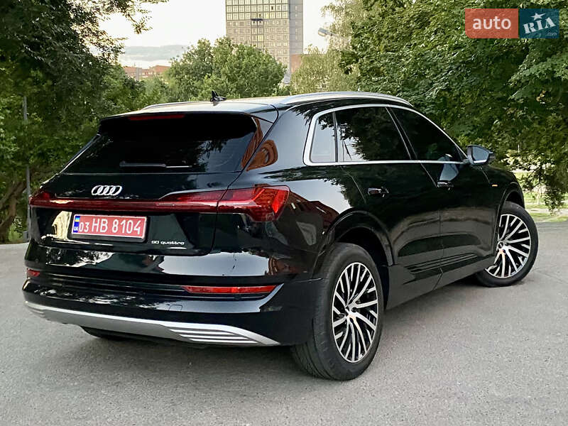 Внедорожник / Кроссовер Audi e-tron 2019 в Днепре