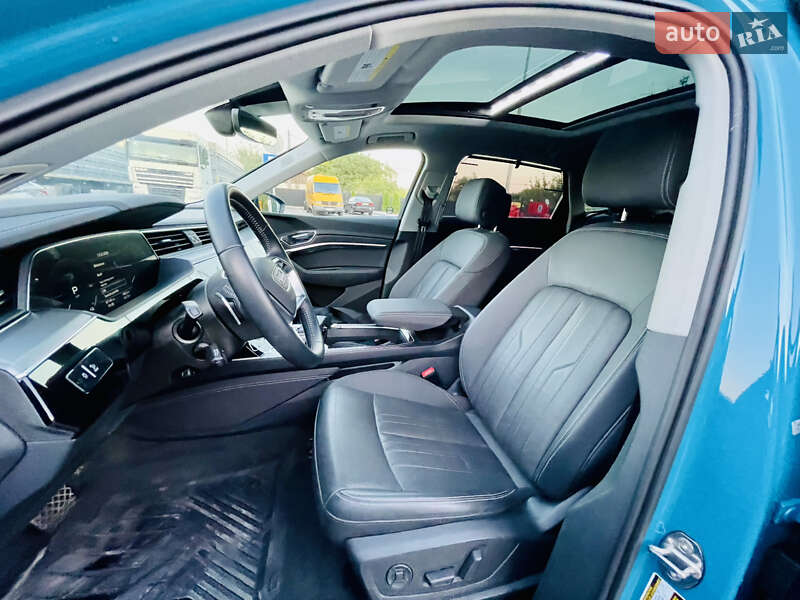 Внедорожник / Кроссовер Audi e-tron 2019 в Одессе фото 25 Внедорожник / Кроссовер Audi e-tron 2019 в Одессе