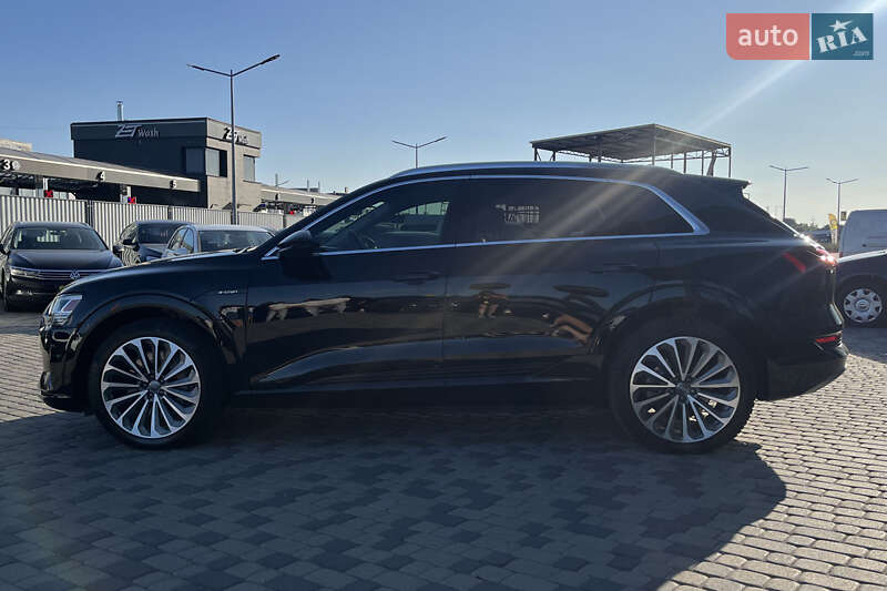 Внедорожник / Кроссовер Audi e-tron 2019 в Мукачево