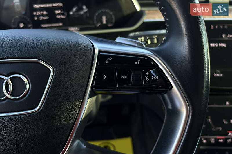 Внедорожник / Кроссовер Audi e-tron 2019 в Мукачево