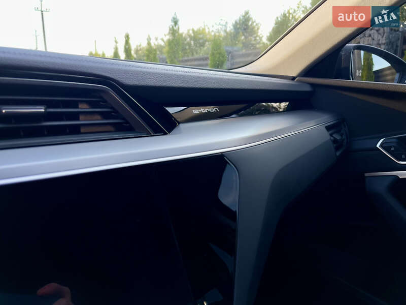 Внедорожник / Кроссовер Audi e-tron 2020 в Дрогобыче