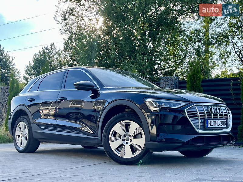 Внедорожник / Кроссовер Audi e-tron 2020 в Дрогобыче