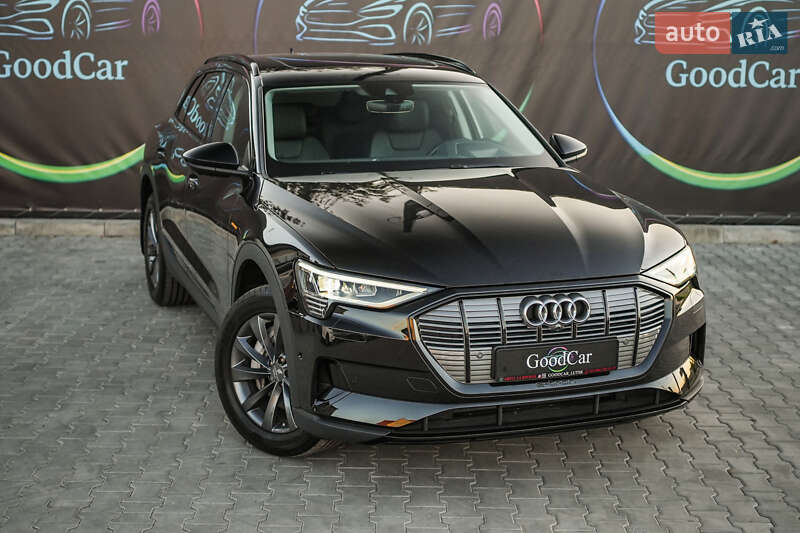 Audi e-tron 2019