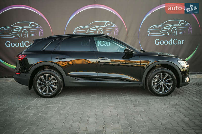 Внедорожник / Кроссовер Audi e-tron 2019 в Луцке