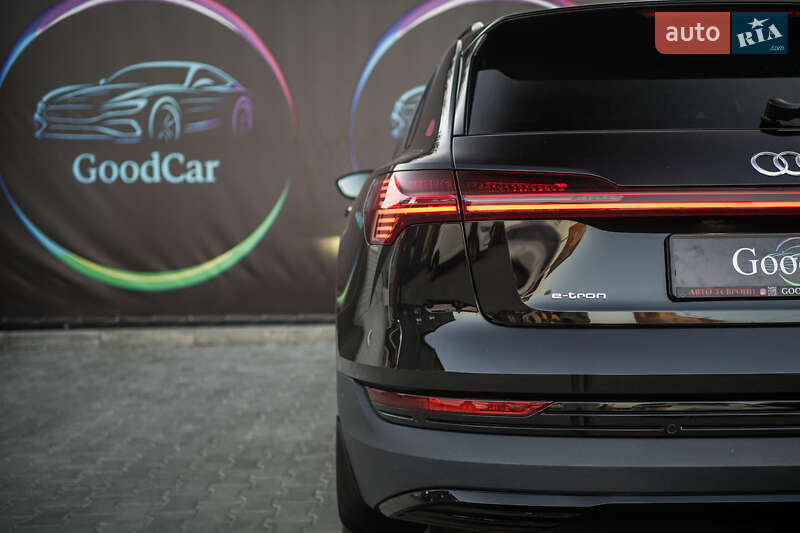 Внедорожник / Кроссовер Audi e-tron 2019 в Луцке