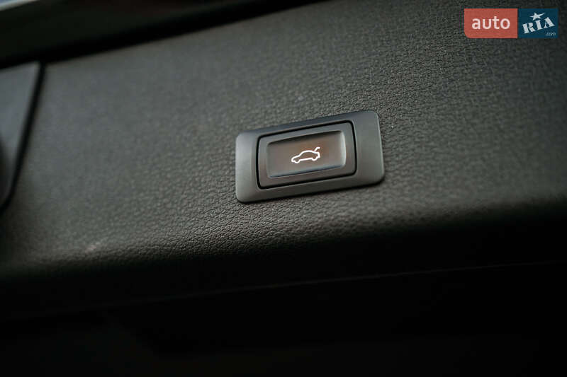 Внедорожник / Кроссовер Audi e-tron 2019 в Луцке