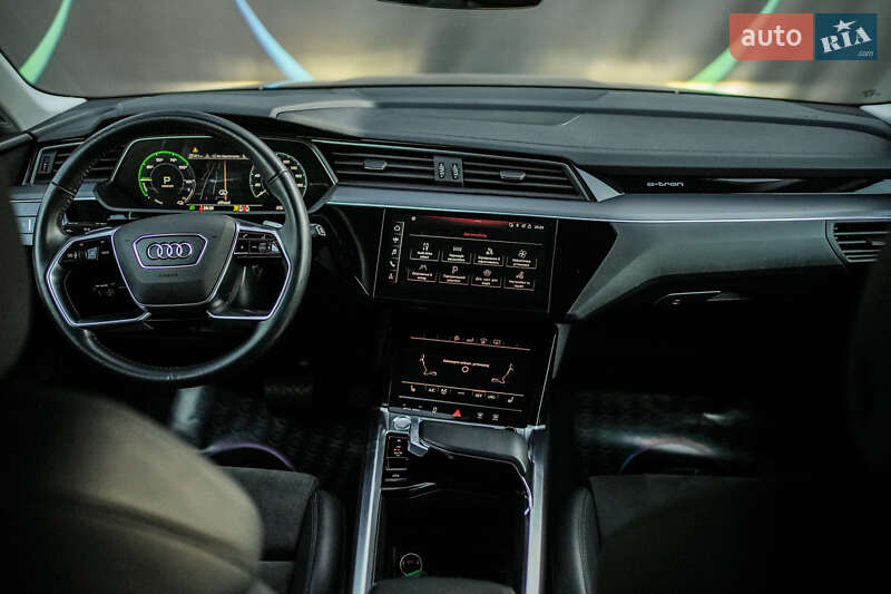 Внедорожник / Кроссовер Audi e-tron 2019 в Луцке