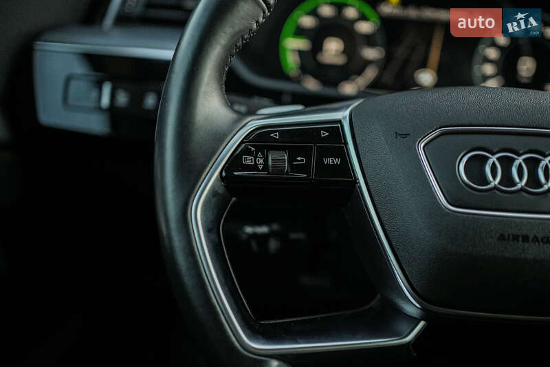 Внедорожник / Кроссовер Audi e-tron 2019 в Луцке