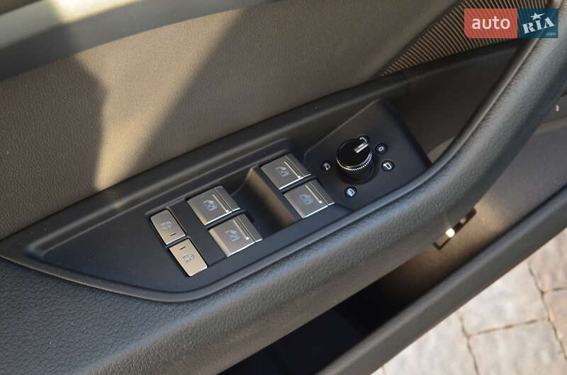 Внедорожник / Кроссовер Audi e-tron 2020 в Львове