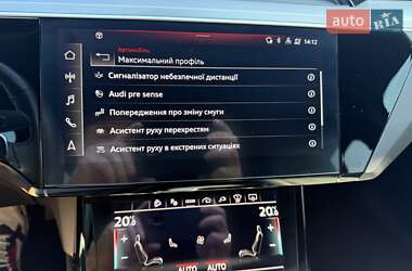 Внедорожник / Кроссовер Audi e-tron 2021 в 