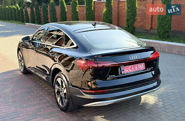 Внедорожник / Кроссовер Audi e-tron 2023 в 