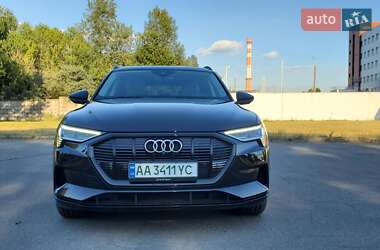 Внедорожник / Кроссовер Audi e-tron 2019 в 