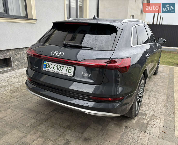 Внедорожник / Кроссовер Audi e-tron 2019 в Львове