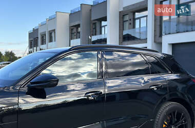 Внедорожник / Кроссовер Audi e-tron 2022 в 