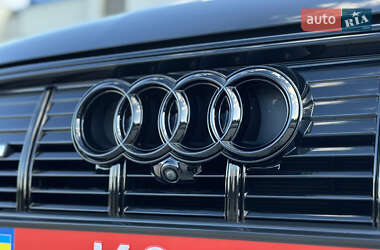 Внедорожник / Кроссовер Audi e-tron 2022 в 
