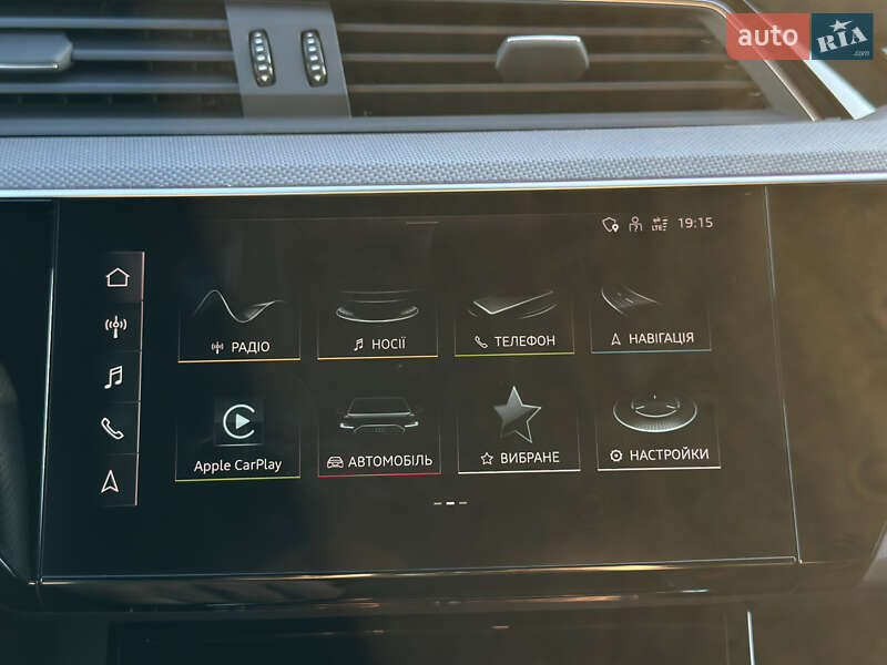 Внедорожник / Кроссовер Audi e-tron 2022 в Ковеле