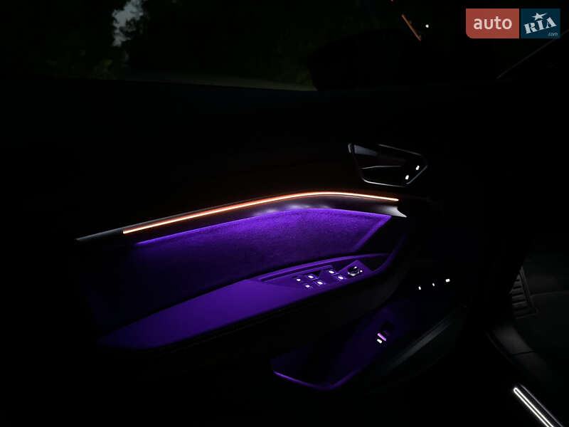 Внедорожник / Кроссовер Audi e-tron 2022 в Ковеле