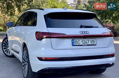 Внедорожник / Кроссовер Audi e-tron 2019 в 