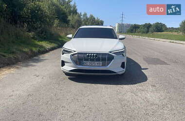 Внедорожник / Кроссовер Audi e-tron 2019 в 