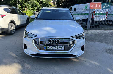 Внедорожник / Кроссовер Audi e-tron 2019 в 