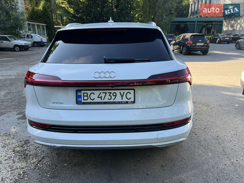 Внедорожник / Кроссовер Audi e-tron 2019 в Львове