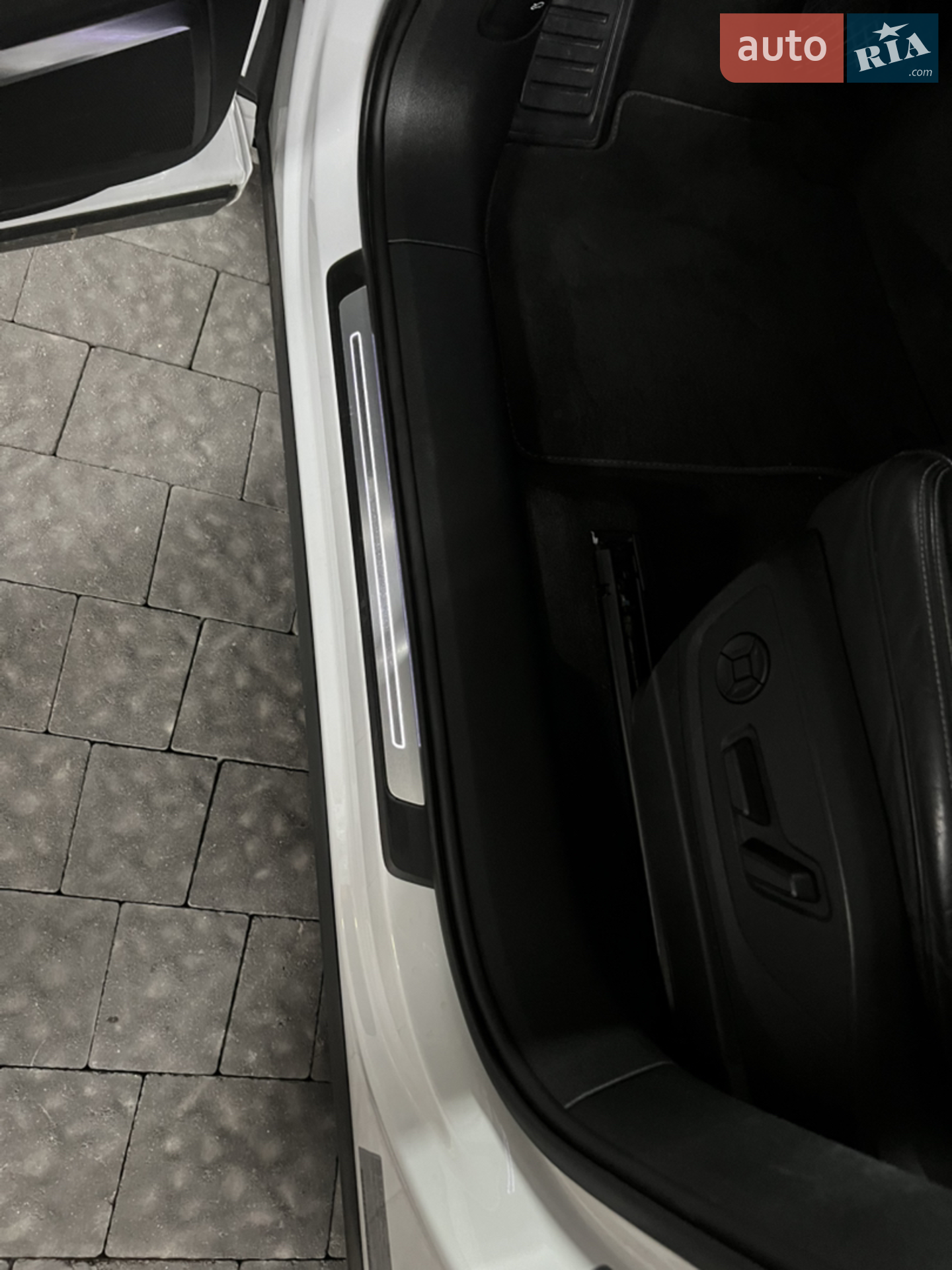 2019 Audi e-tron - мініатюра 26