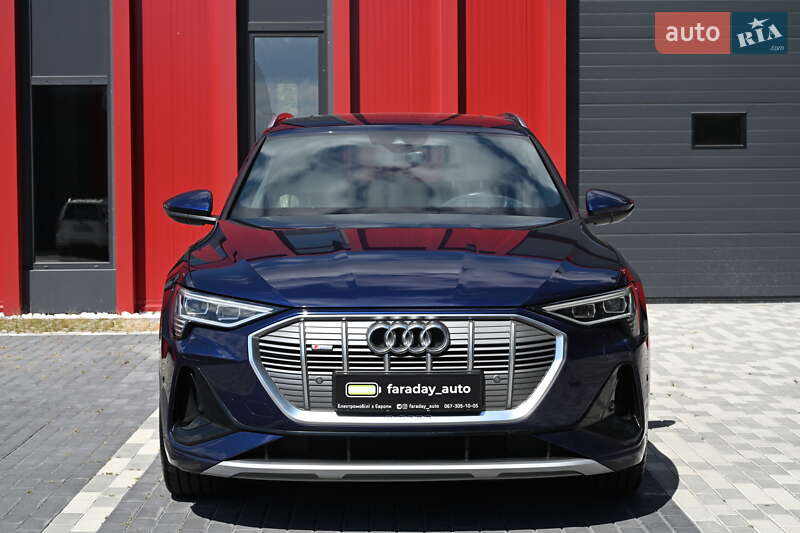 Внедорожник / Кроссовер Audi e-tron 2022 в Львове
