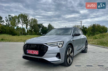 Внедорожник / Кроссовер Audi e-tron 2022 в Ровно