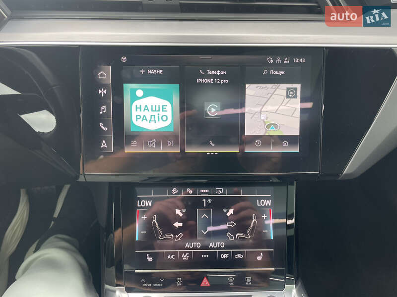 Внедорожник / Кроссовер Audi e-tron 2022 в Ровно