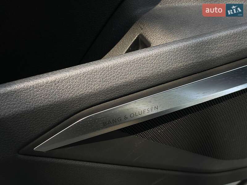Позашляховик / Кросовер Audi e-tron 2020 в Києві