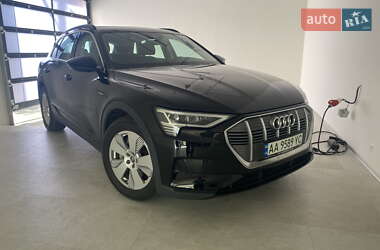 Позашляховик / Кросовер Audi e-tron 2020 в Ірпені