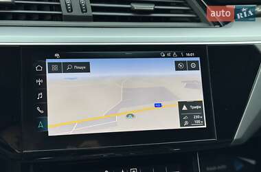 Внедорожник / Кроссовер Audi e-tron 2019 в 